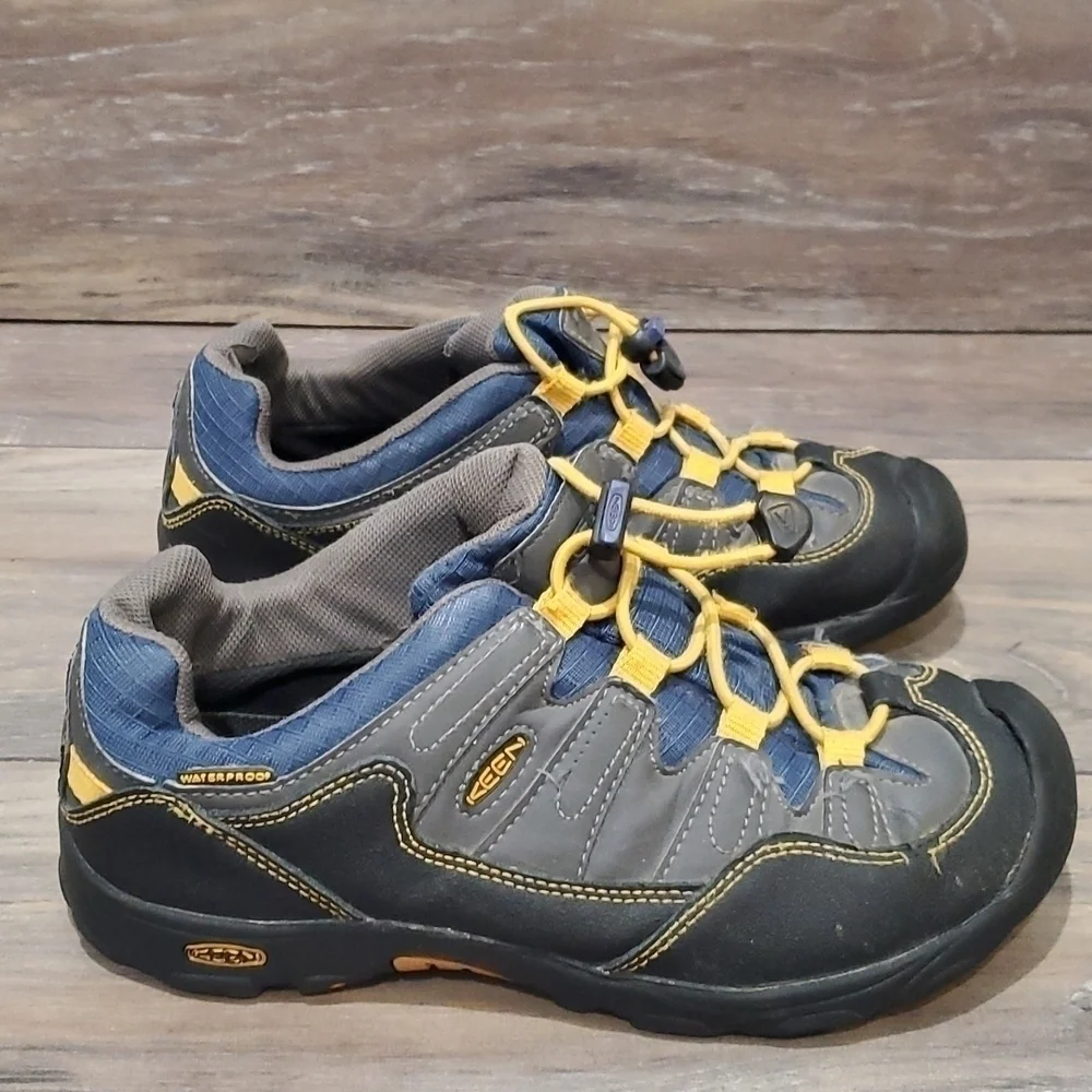 Keen Mens Outdoor Hiking Sneakers Shoes sz 5